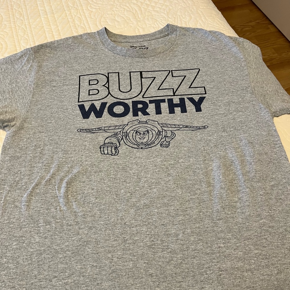 Unisex Disney Buzz Lightyear t-shirt